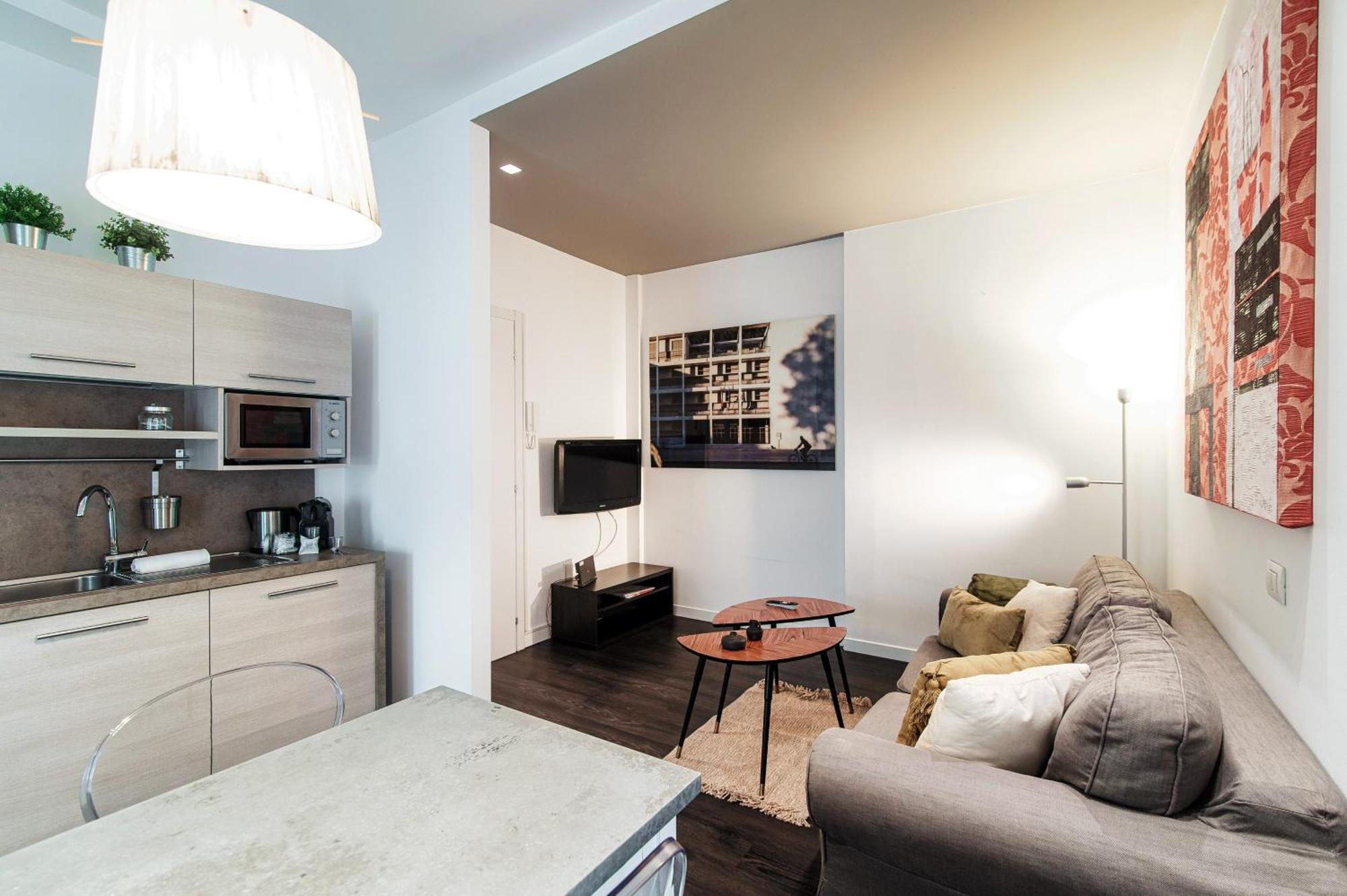 Rezzonico Suites - By Myhomeincomo Exterior photo